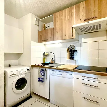 Апартаменты Bel Avec 2 - Parking Et Clim - Metro Argoulets *