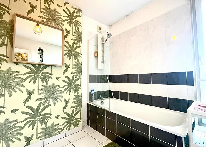 Апартаменты Bel Avec 2 - Parking Et Clim - Metro Argoulets *